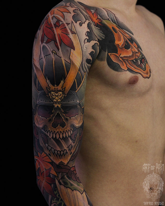 Татуировка мужская япония на плече маска череп – Мастер тату: Марк Акулов