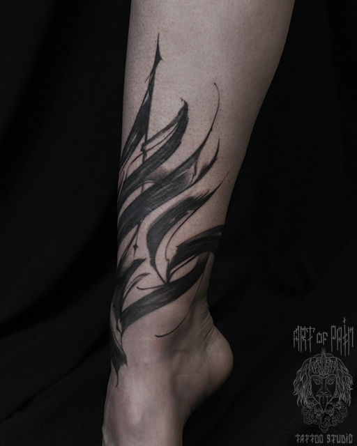 Татуировка женская каллиграфия на ноге абстрактный орнамент – Мастер тату: 