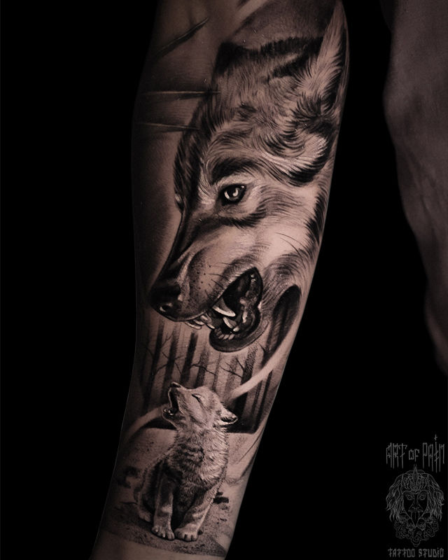 Татуировка мужская реализм на предплечье волки – Мастер тату: Анастасия Юсупова