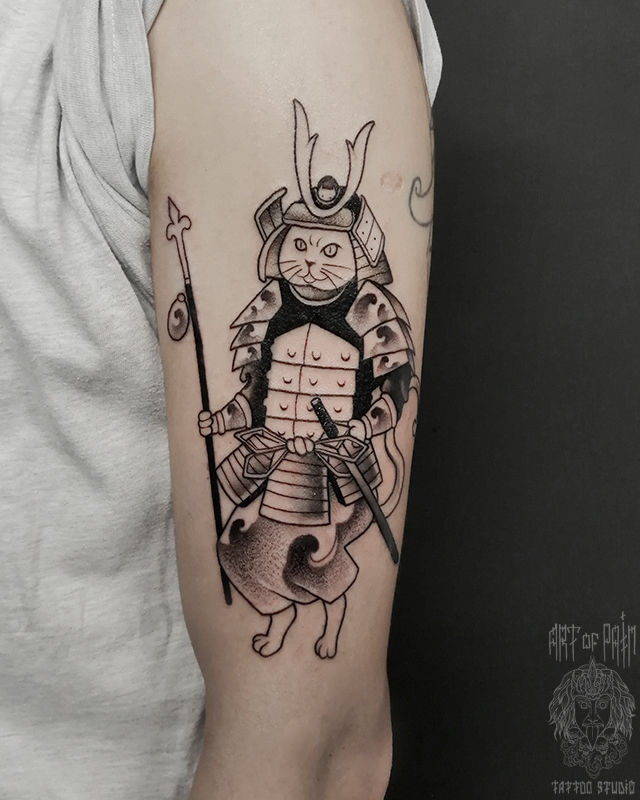 Татуировка мужская япония на плече кот-самурай – Мастер тату: 