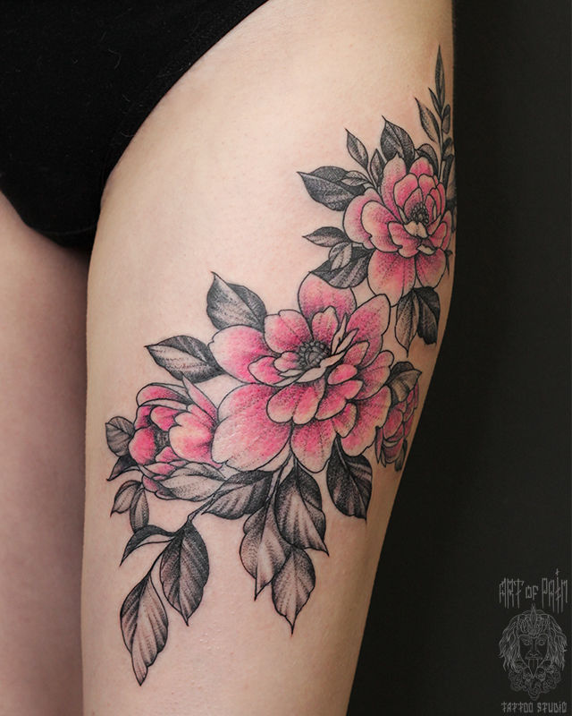 Татуировка женская графика на бедре цветы розовые – Мастер тату: Анастасия Родина