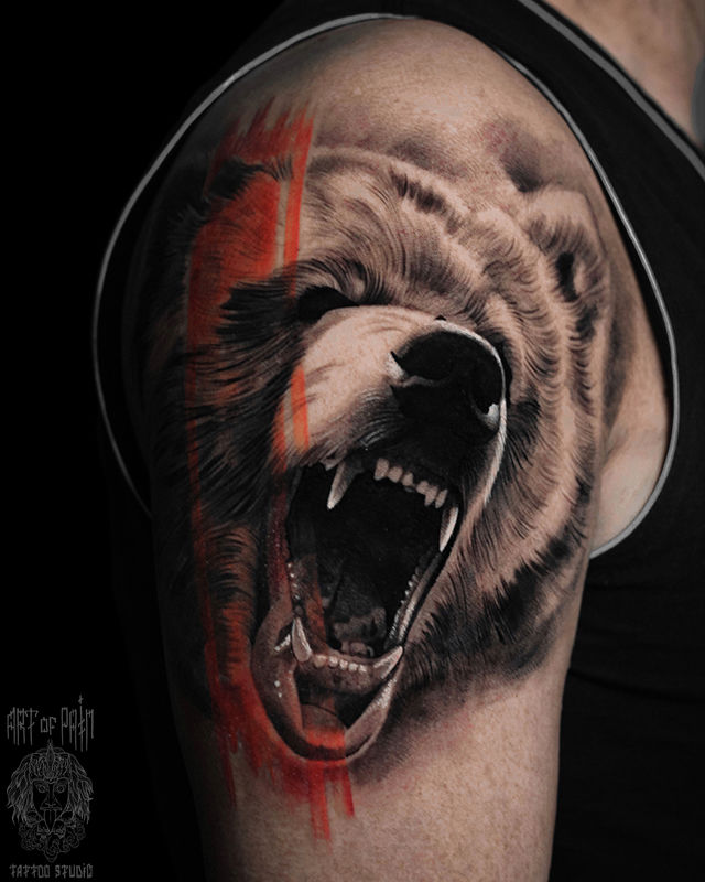 Татуировка мужская реализм на плече медведь – Мастер тату: Анастасия Юсупова
