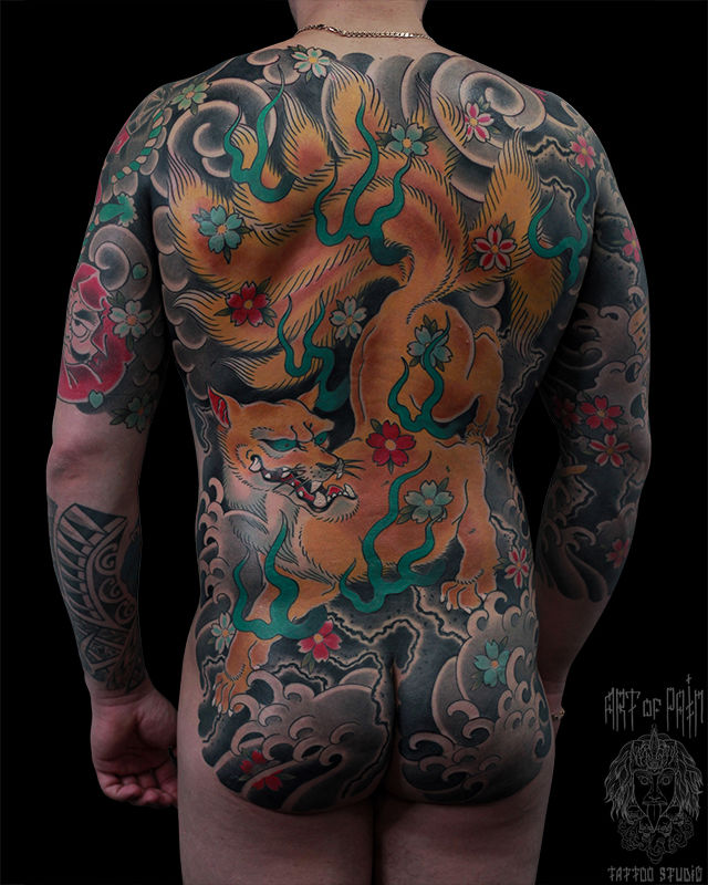 Татуировка мужская япония на спине кицуне – Мастер тату: Марк Акулов
