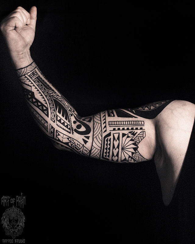 Татуировка мужская полинезия на рукав орнамент – Мастер тату: Юрий Хандрыкин