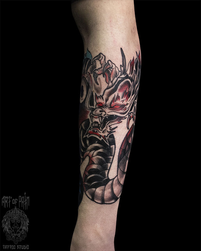 Татуировка мужская япония на предплечье дракон с горящими глазами – Мастер тату: 