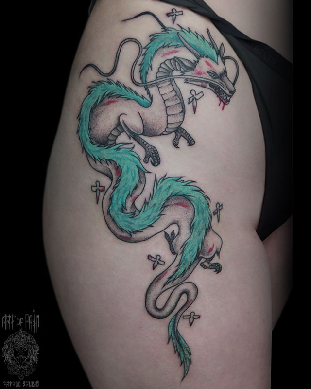 Татуировка женская нью-скул на бедре дракон – Мастер тату: Анастасия Родина