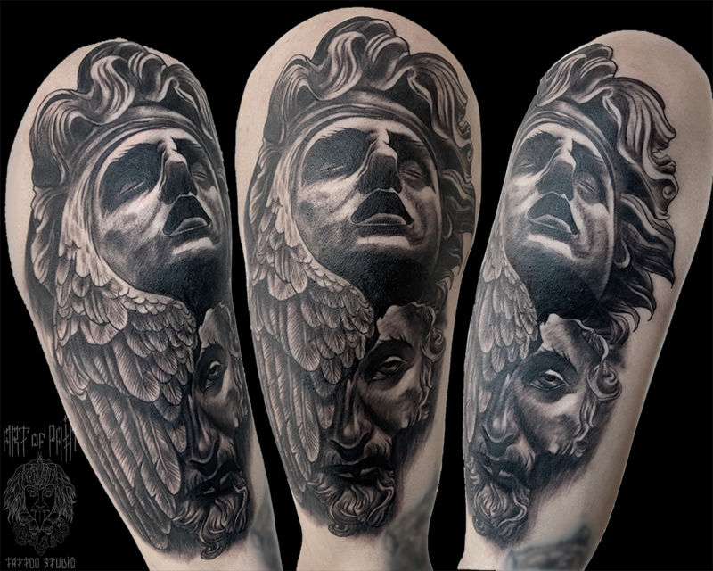 Татуировка мужская графика на бедре ангел – Мастер тату: Анастасия Кузнецова