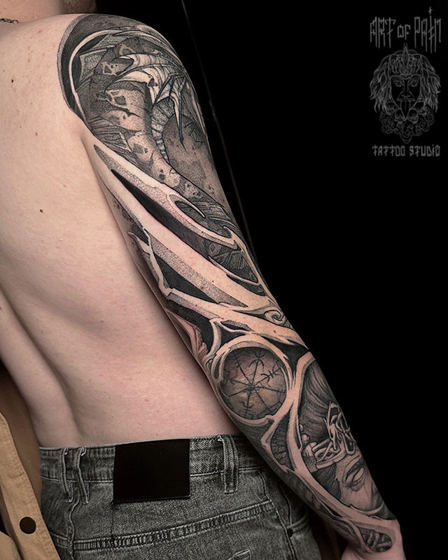 Татуировка мужская графика тату-рукав маг и дракон – Мастер тату: Денис Марченко