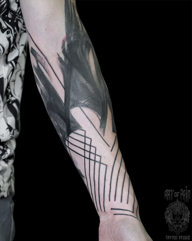 Татуировка мужская графика на руке узор blackwork – Мастер тату: 
