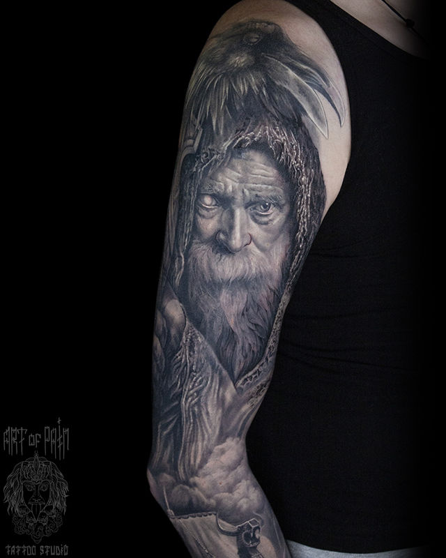 Татуировка мужская реализм на плече старец – Мастер тату: 