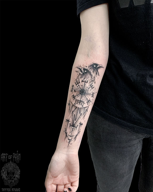 Татуировка женская графика на предплечье вороны и символы – Мастер тату: Мария Челнокова