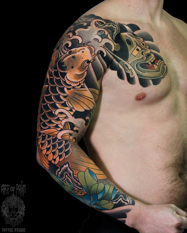 Татуировка мужская япония тату-рукав карп, лотосы, ханья на груди – Мастер тату: Марк Акулов