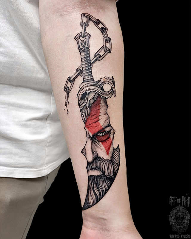 Татуировка мужская графика на предплечье Кратос нож – Мастер тату: Мария Котова