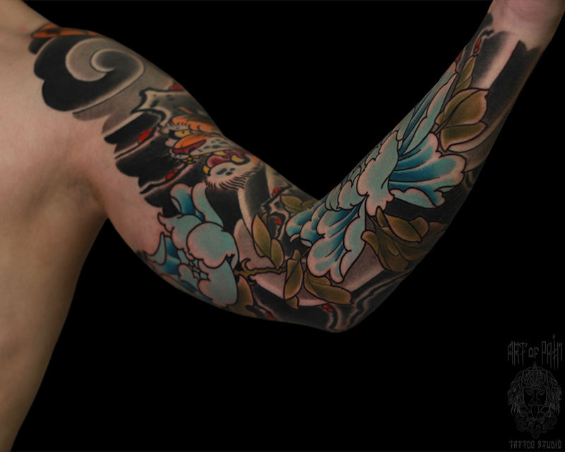 Татуировка мужская япония тату-рукав пионы – Мастер тату: Марк Акулов