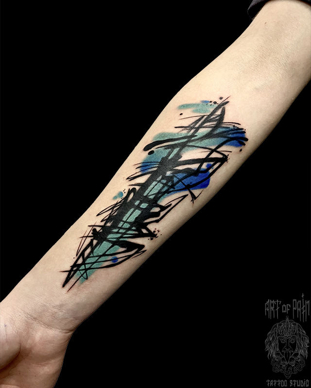 Татуировка женская акварель на предплечье нож – Мастер тату: Евгения Шмидт