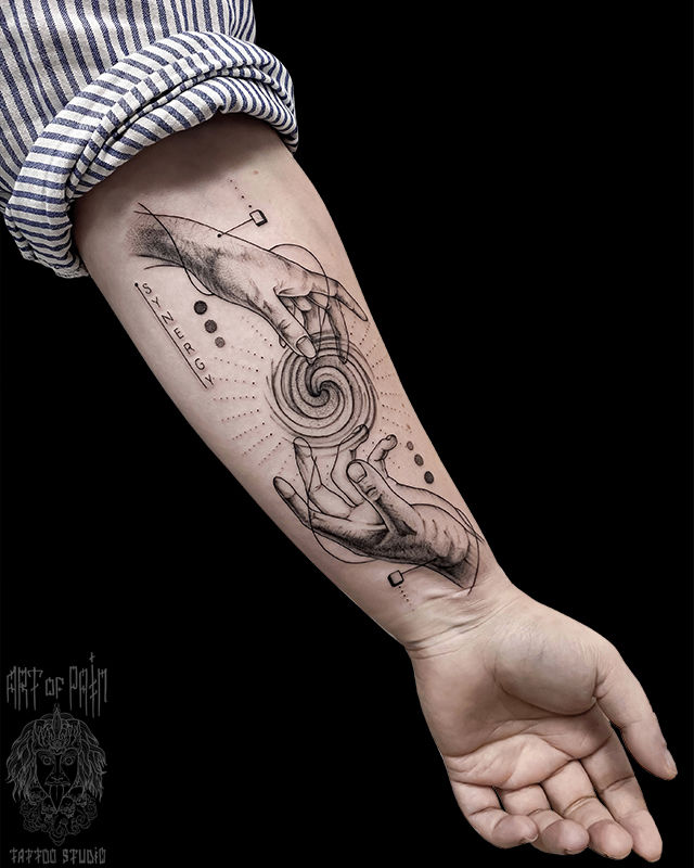Татуировка женская графика на предплечье руки – Мастер тату: Мария Котова