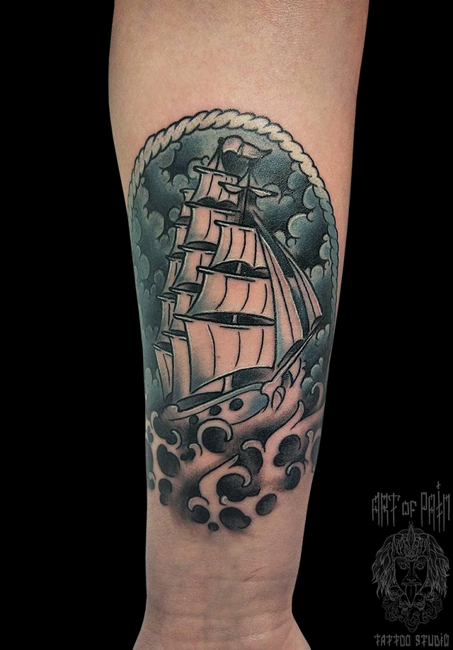 Татуировка мужская олд скул на предплечье корабль – Мастер тату: 