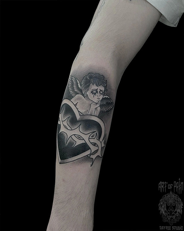 Татуировка мужская нью скул на предплечье ангел – Мастер тату: Иван Алемасов