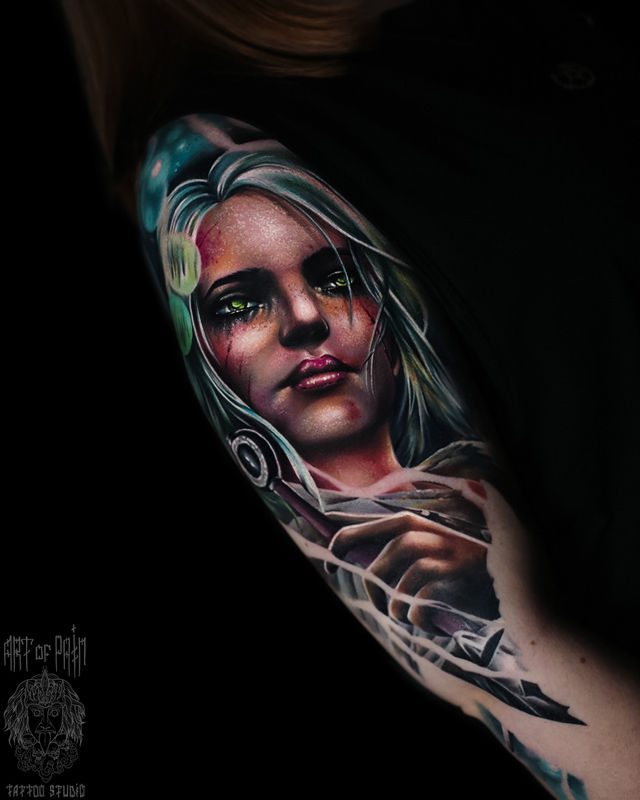Татуировка женская реализм на плече девушка портрет – Мастер тату: Дмитрий Шейб