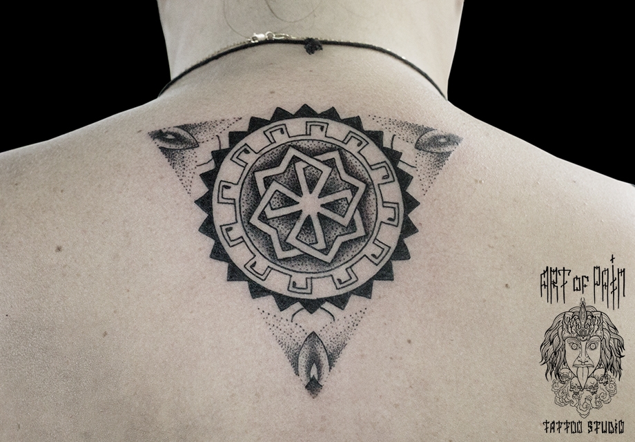 Татуировка женская графика на спине языческие – Мастер тату: 