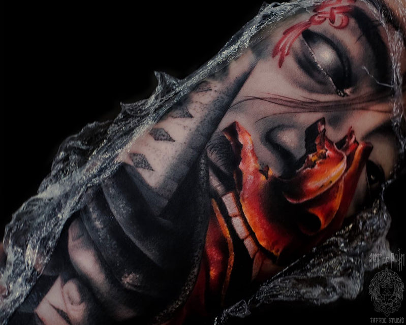 Татуировка мужская реализм на руке самурай – Мастер тату: Дмитрий Шейб