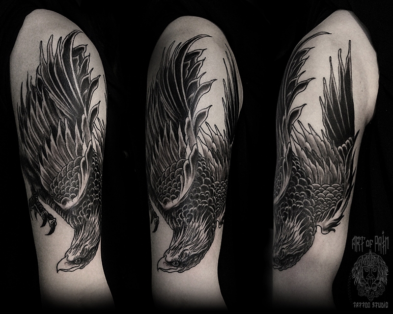 Татуировка мужская графика на плече орел – Мастер тату: 