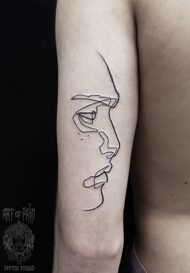 Татуировка мужская графика на руке мужское лицо – Мастер тату: 