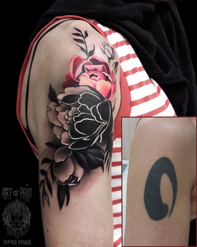 Татуировка женская япония на плече пионы кавер – Мастер тату: 