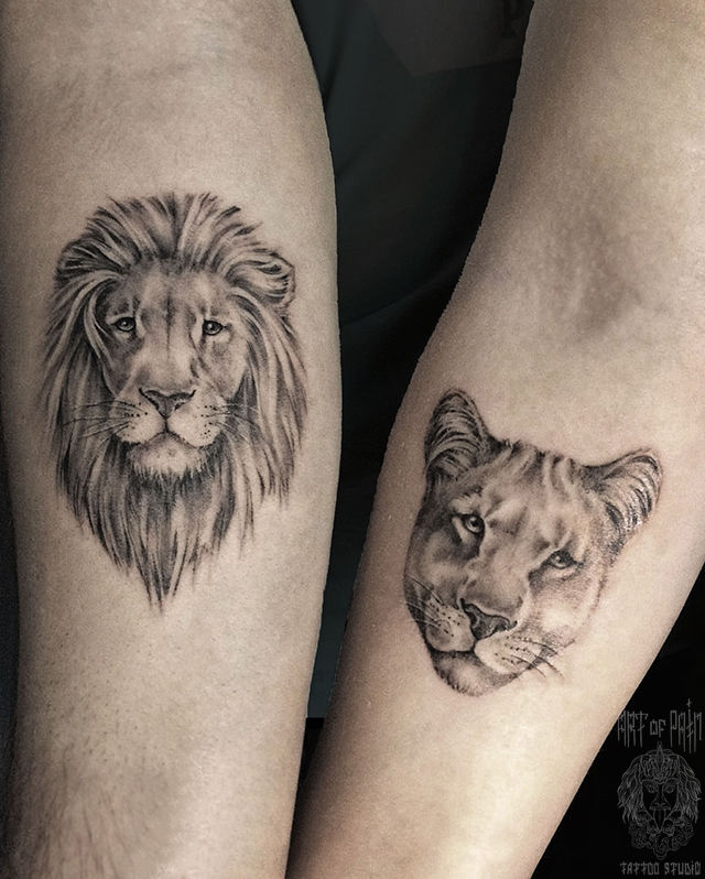 Татуировка парная графика на предплечье львы – Мастер тату: Мария Челнокова