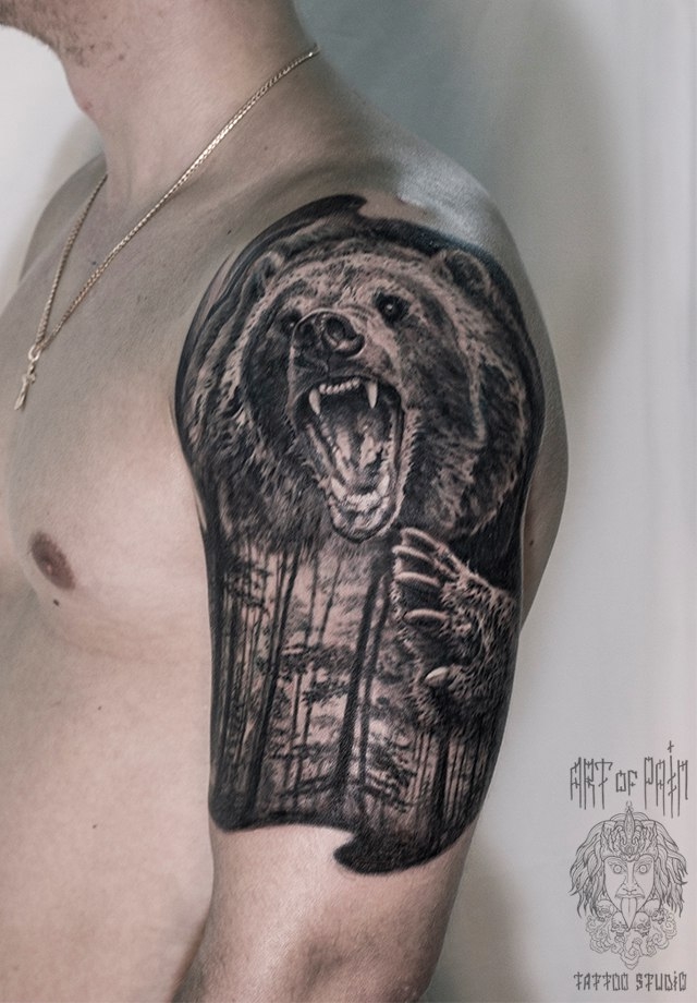  Татуировка мужская реализм на плече медведь – Мастер тату: 