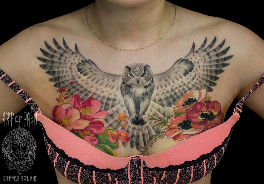 Татуировка женская реализм на груди сова – Мастер тату: 