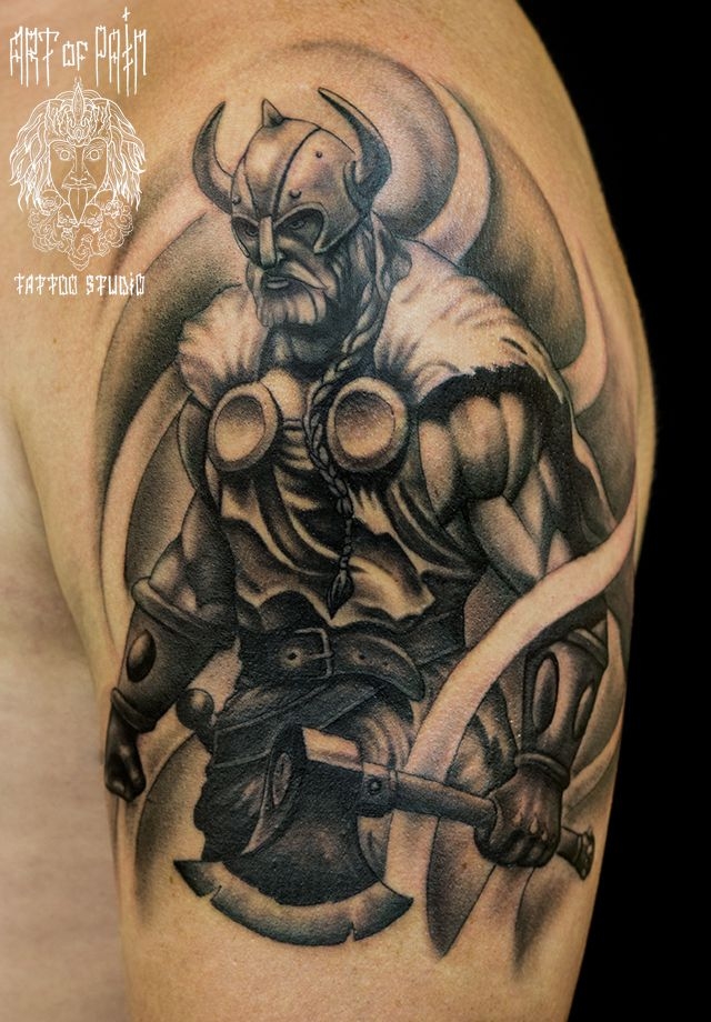 Татуировка мужская реализм на плече викинг – Мастер тату: 
