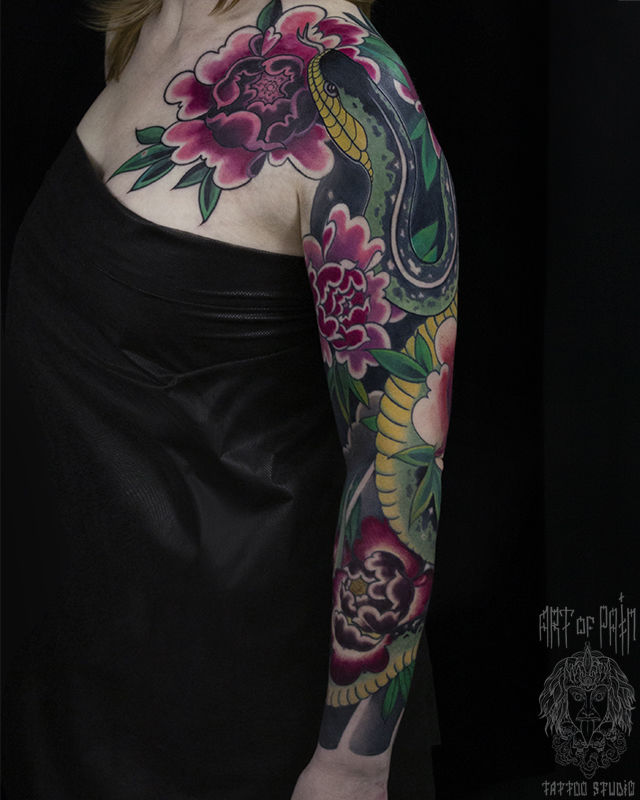 Татуировка женская япония тату-рукав змея, пионы – Мастер тату: 