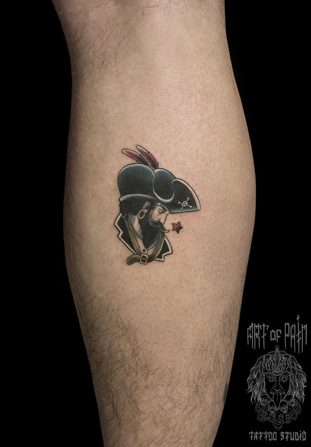 Татуировка мужская олд скул на икре пират – Мастер тату: 