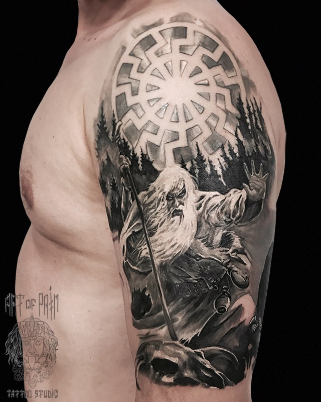 Татуировка мужская black&grey на плече мифология – Мастер тату: 