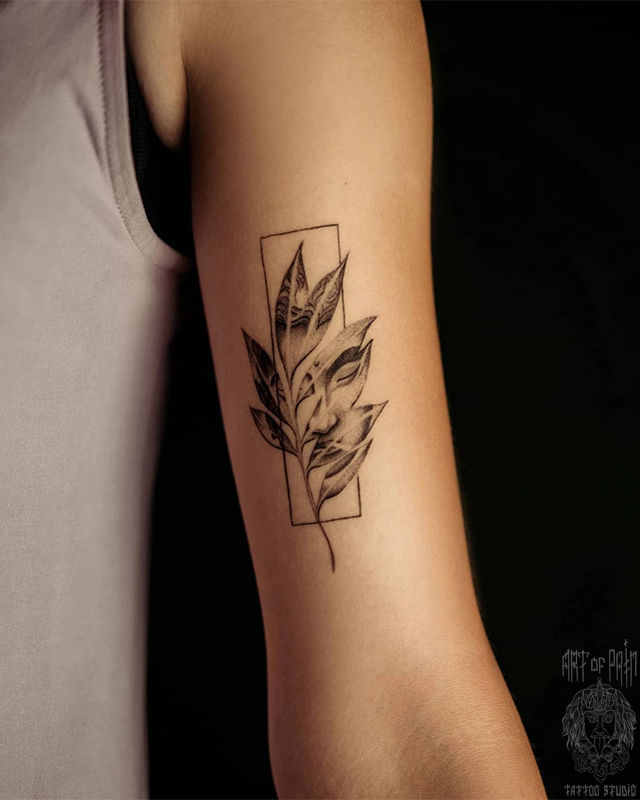 Татуировка женская графика на руке Будда и растение – Мастер тату: Святослав Ильин