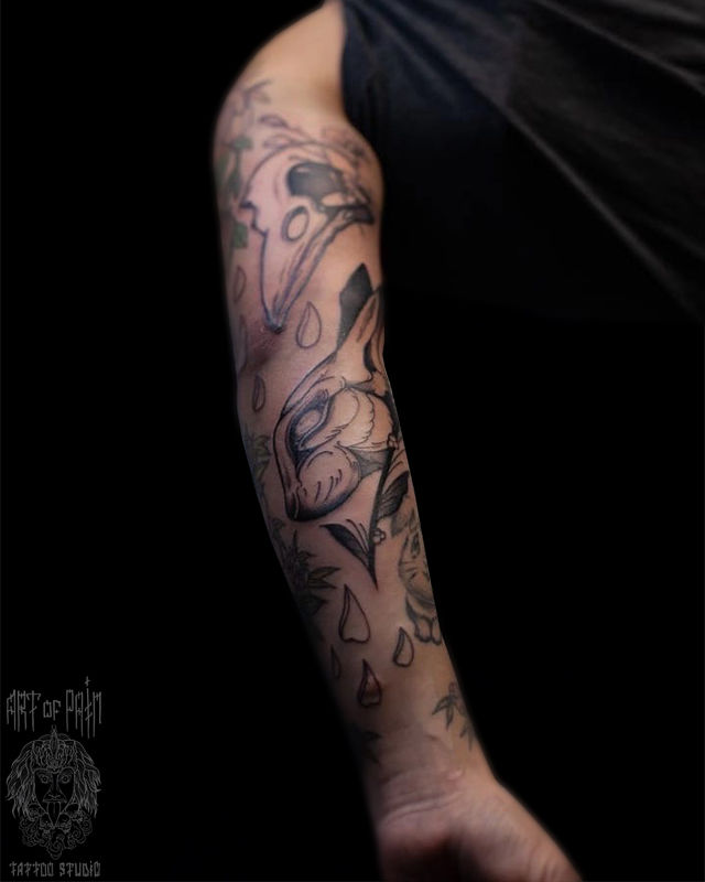 Татуировка женская графика на руке заяц – Мастер тату: Кирилл Плотников