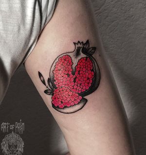 Значение татуировок с насекомым
