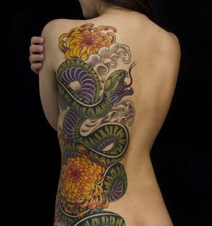 Женские татуировки, татуировка на спине