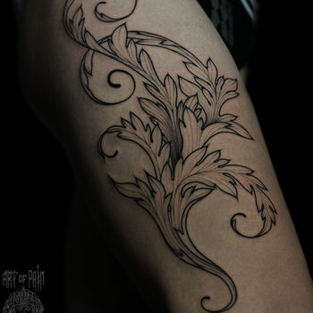 Татуировка женская графика на бедре узор-растение