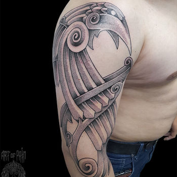 Татуировка мужская кельтика на плече узор
