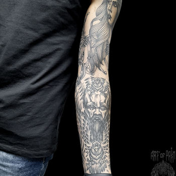 Татуировка мужская графика тату-рукав девушка, воин, крылья