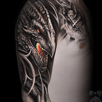 Татуировка мужская фентези на плече дракон и часы