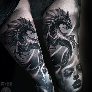 Татуировка мужская реализм фэнтези на руке морской конь и девушка