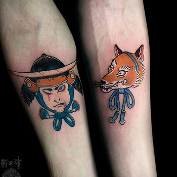 Татуировка мужская япония на предплечьях лиса и самурай