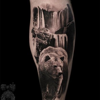Татуировка мужская реализм на голени медведь 
