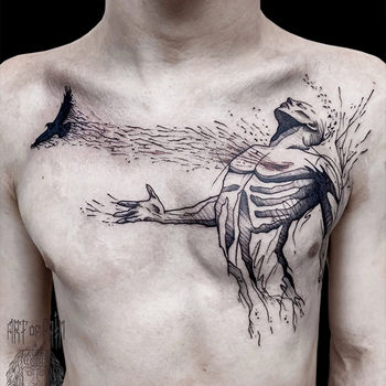 Татуировка мужская графика на груди человек и птица