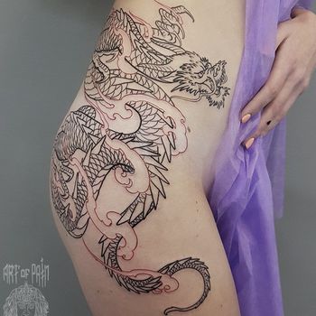 Татуировка женская япония на бедре дракон