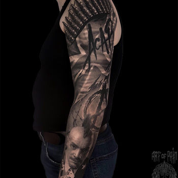 Татуировка мужская реализм тату-рукав портрет, патроны, надпись