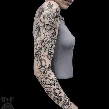 Татуировка женская графика тату-рукав розы